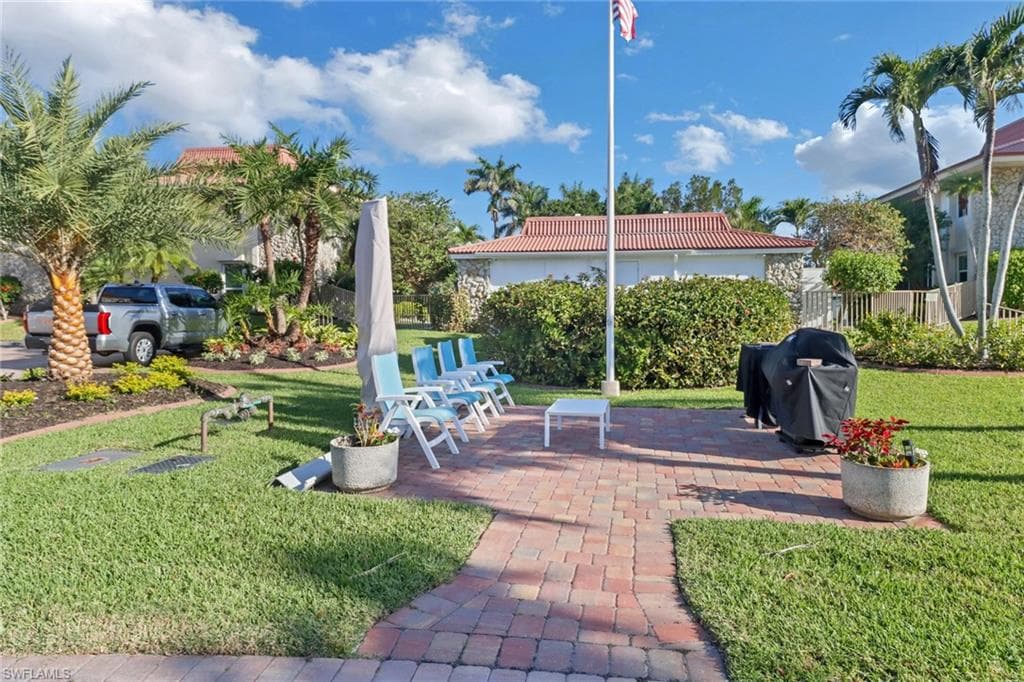 1200 Cherrystone CT # A104, NAPLES FL 34102-25