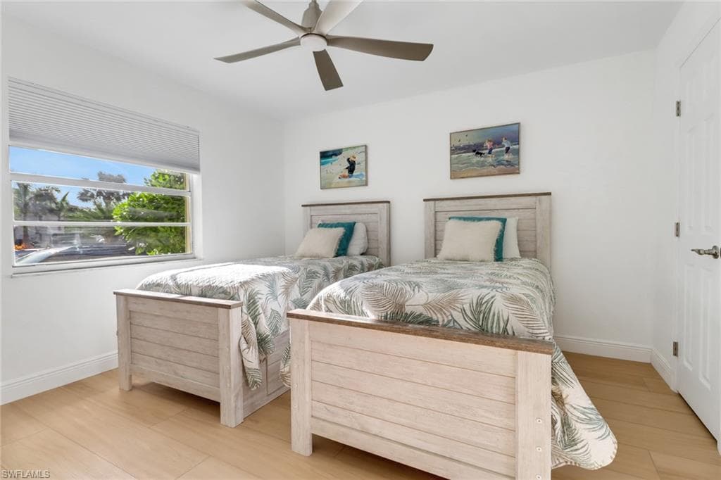 1200 Cherrystone CT # A104, NAPLES FL 34102-17