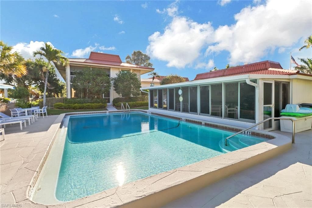 1200 Cherrystone CT # A104, NAPLES FL 34102-24