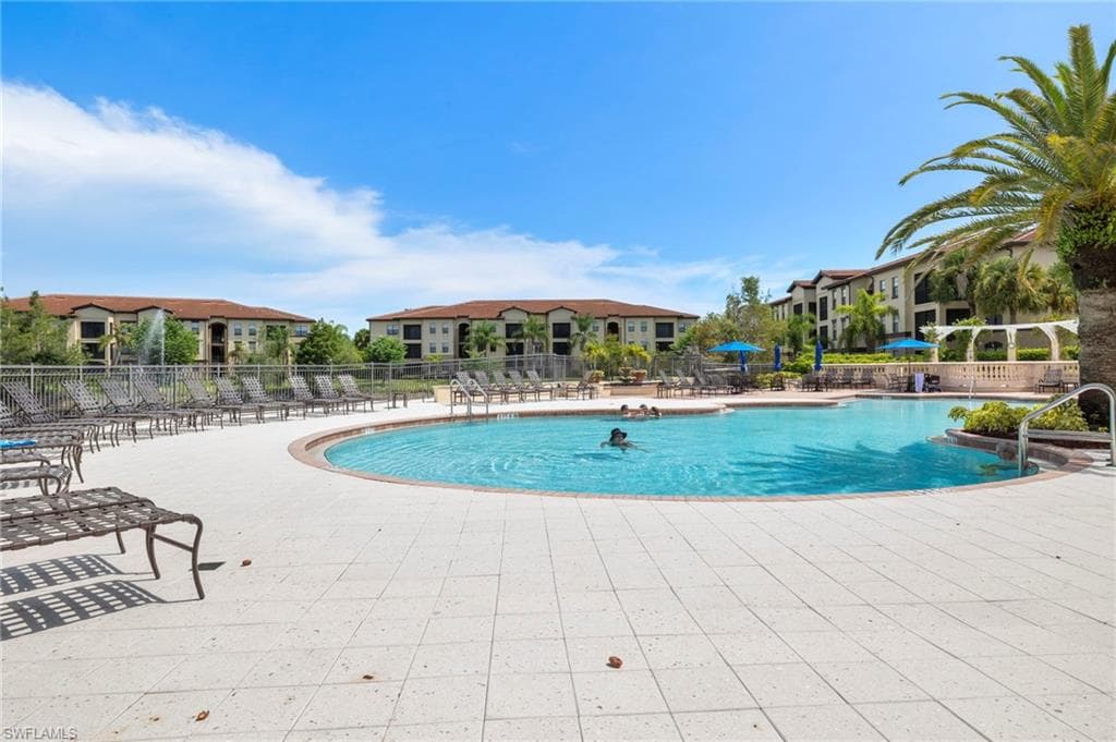 12955 Positano CIR # 104, NAPLES FL 34105-37