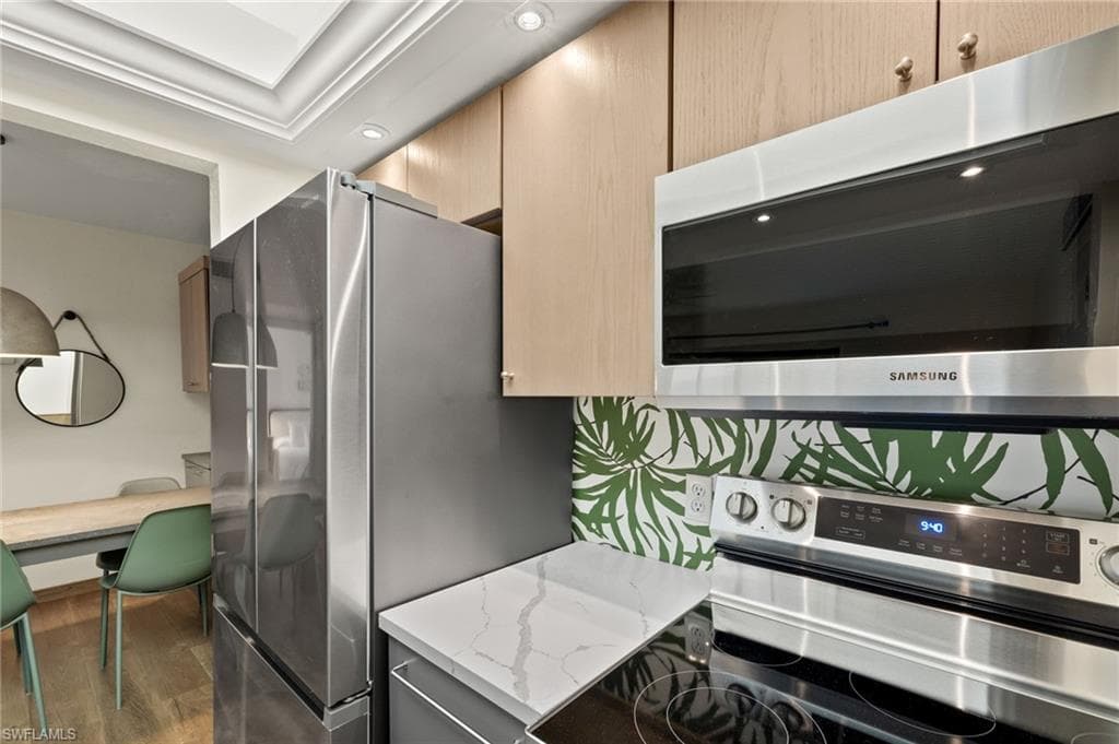 845 E Gulf DR # 212, SANIBEL FL 33957-14