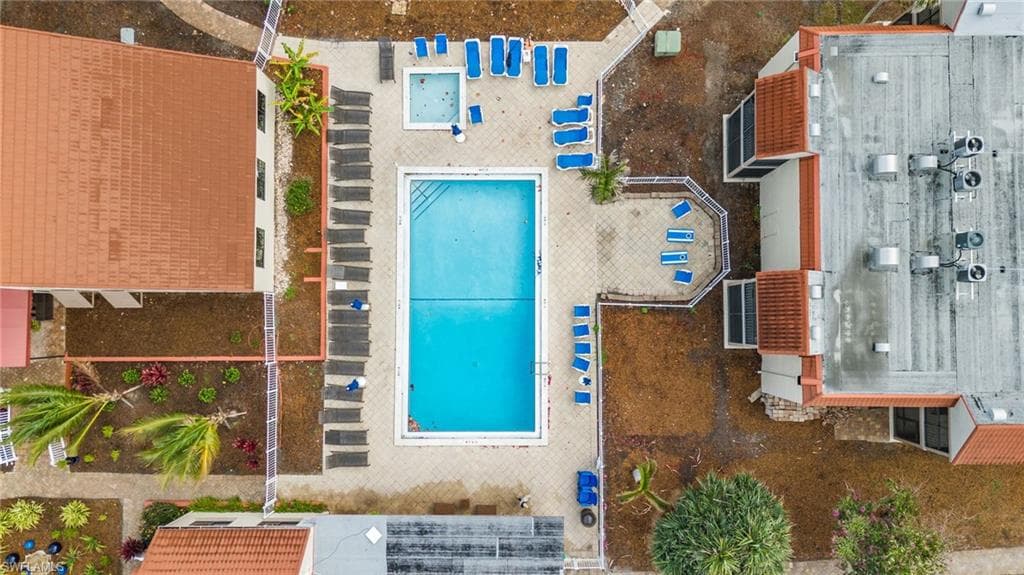 845 E Gulf DR # 212, SANIBEL FL 33957-38