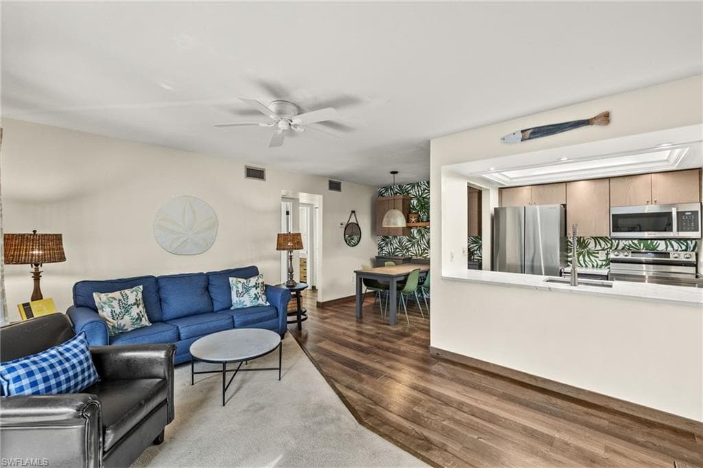 845 E Gulf DR # 212, SANIBEL FL 33957-3