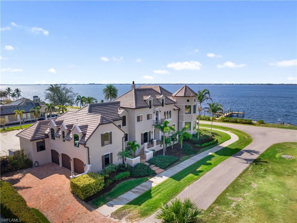 6005 W Riverside DR, FORT MYERS FL 33919-2