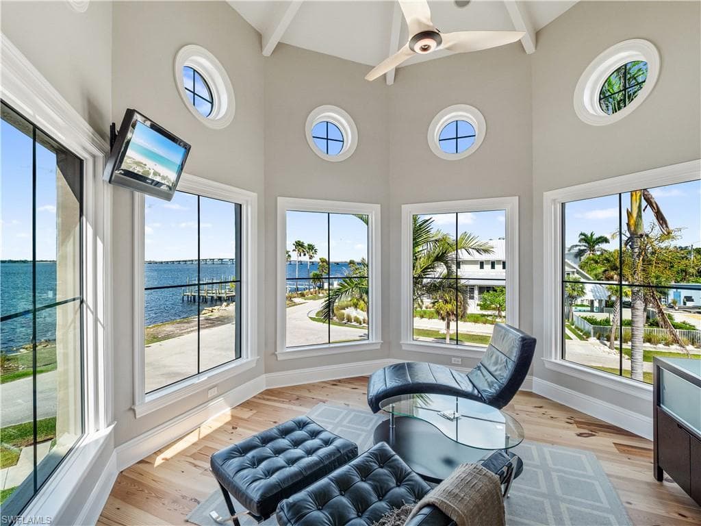 6005 W Riverside DR, FORT MYERS FL 33919-40