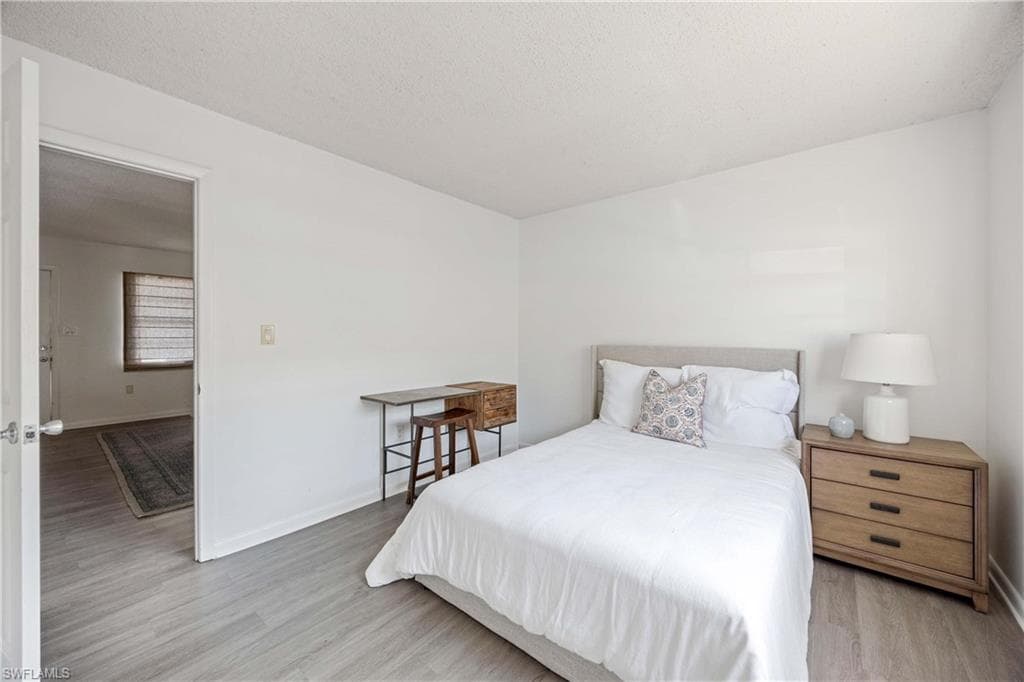 3325 Airport RD N # F3, NAPLES FL 34105-13