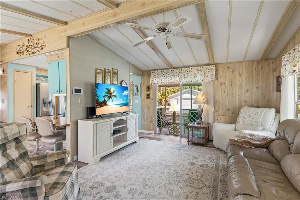 7713 Ebson DR, NORTH FORT MYERS FL 33917-5