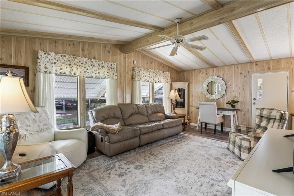 7713 Ebson DR, NORTH FORT MYERS FL 33917-6