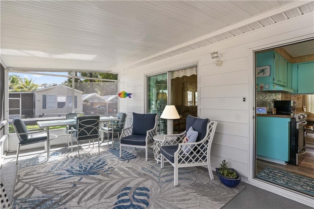 7713 Ebson DR, NORTH FORT MYERS FL 33917-18