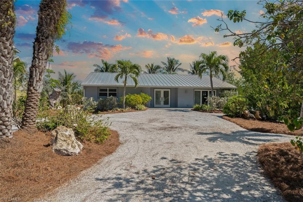 16891 Captiva DR, CAPTIVA FL 33924-2