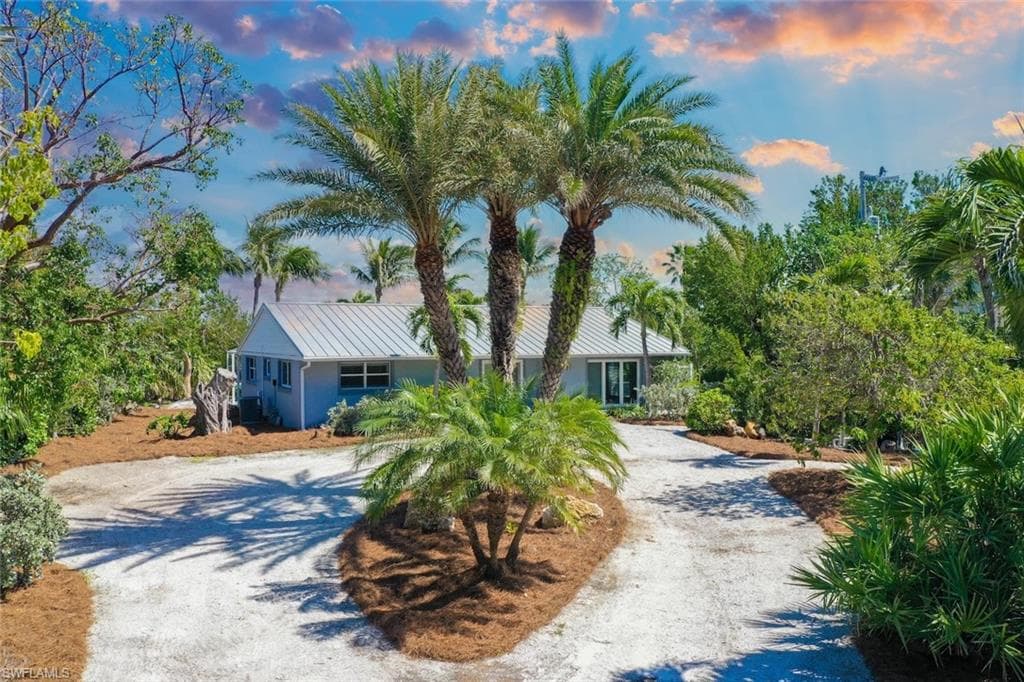 16891 Captiva DR, CAPTIVA FL 33924-44