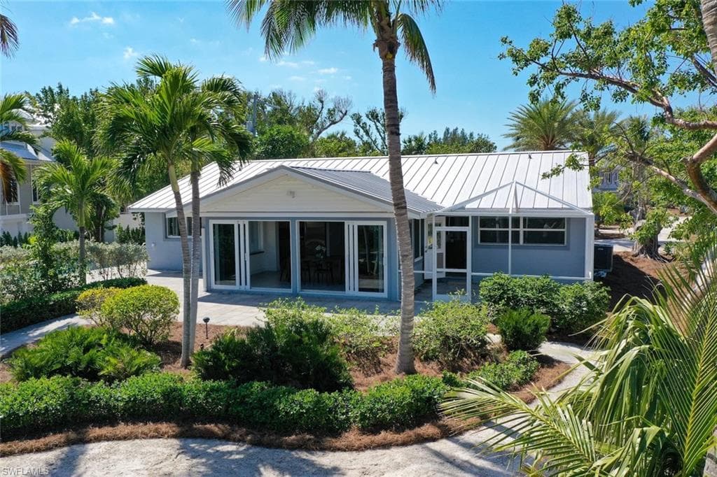 16891 Captiva DR, CAPTIVA FL 33924-3
