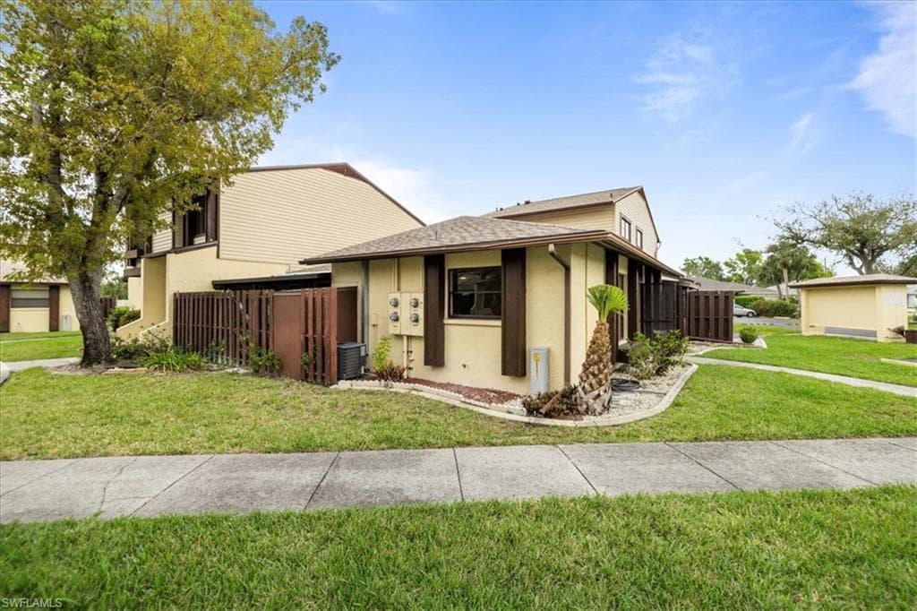 1212 SE 6th TER # 83, CAPE CORAL FL 33990-6