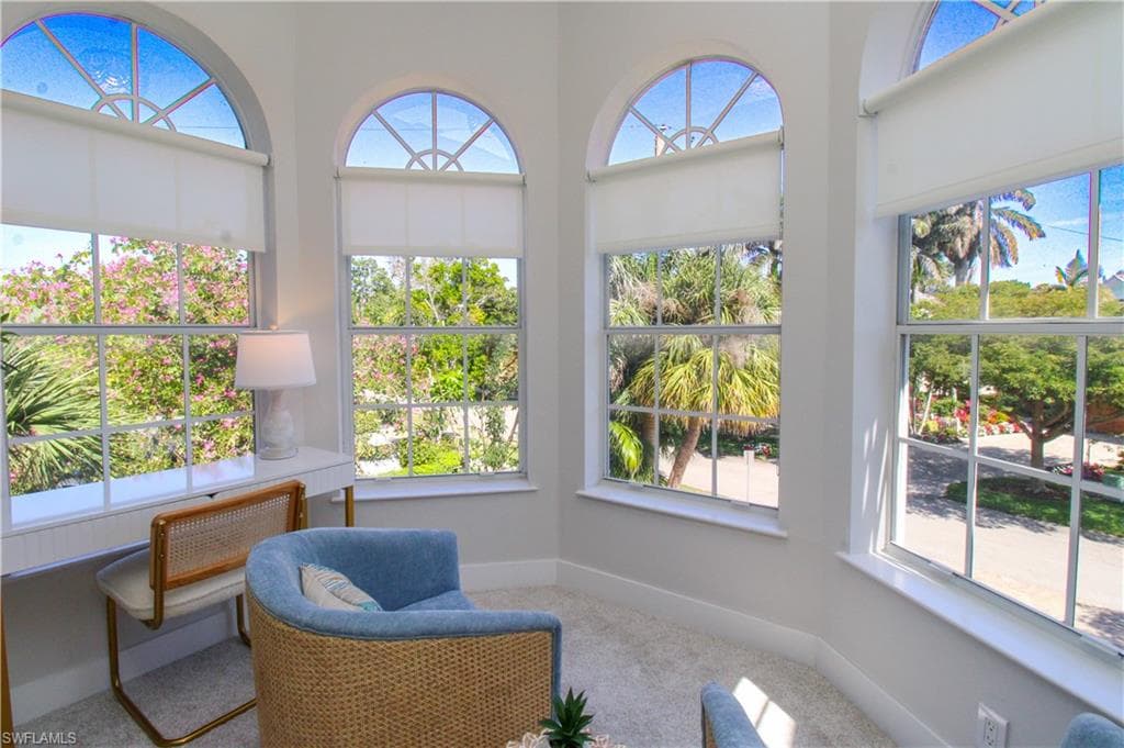 453 8th AVE S # 106, NAPLES FL 34102-40