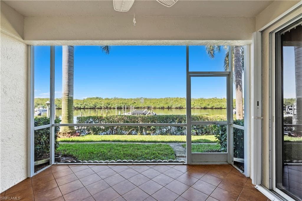 182 Newport DR # 1003, NAPLES FL 34114-19