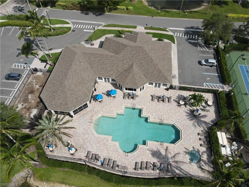 8220 Ibis Cove CIR # B216, NAPLES FL 34119-25