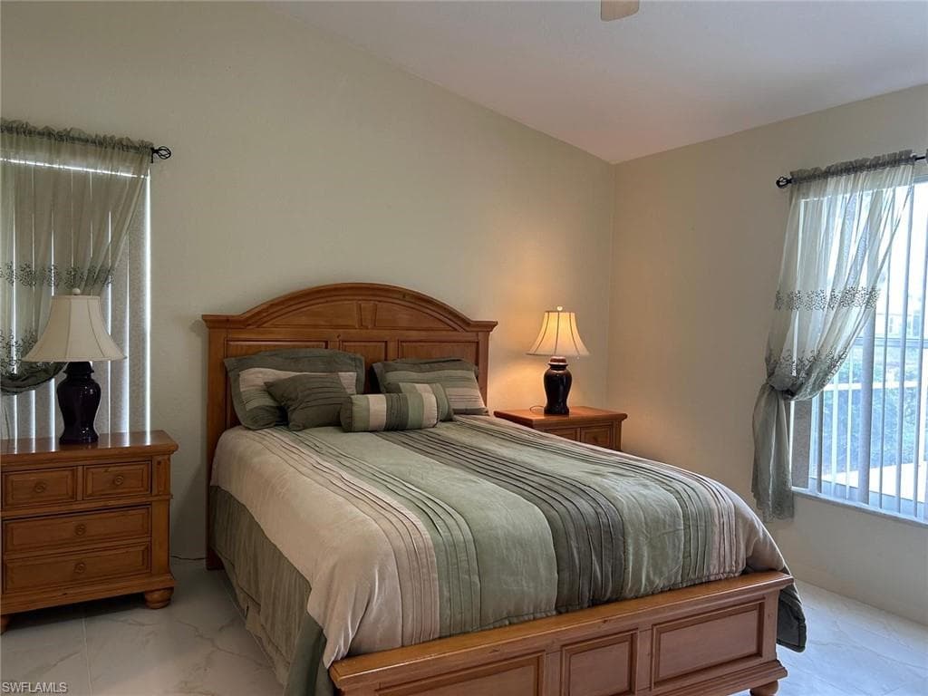 8220 Ibis Cove CIR # B216, NAPLES FL 34119-9