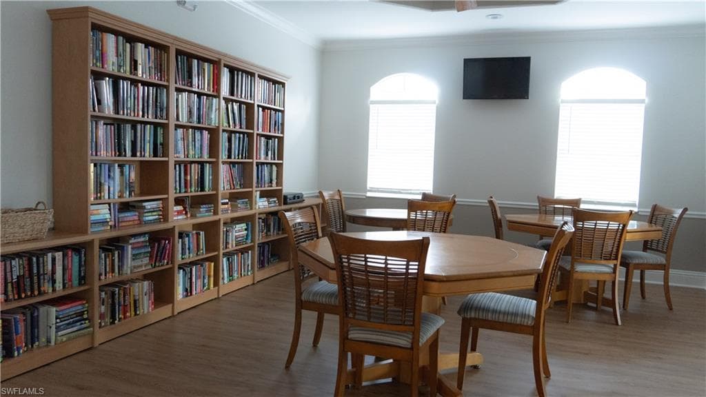 8220 Ibis Cove CIR # B216, NAPLES FL 34119-20