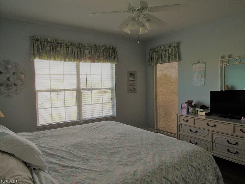 3015 Horizon LN # 2702, NAPLES FL 34109-14