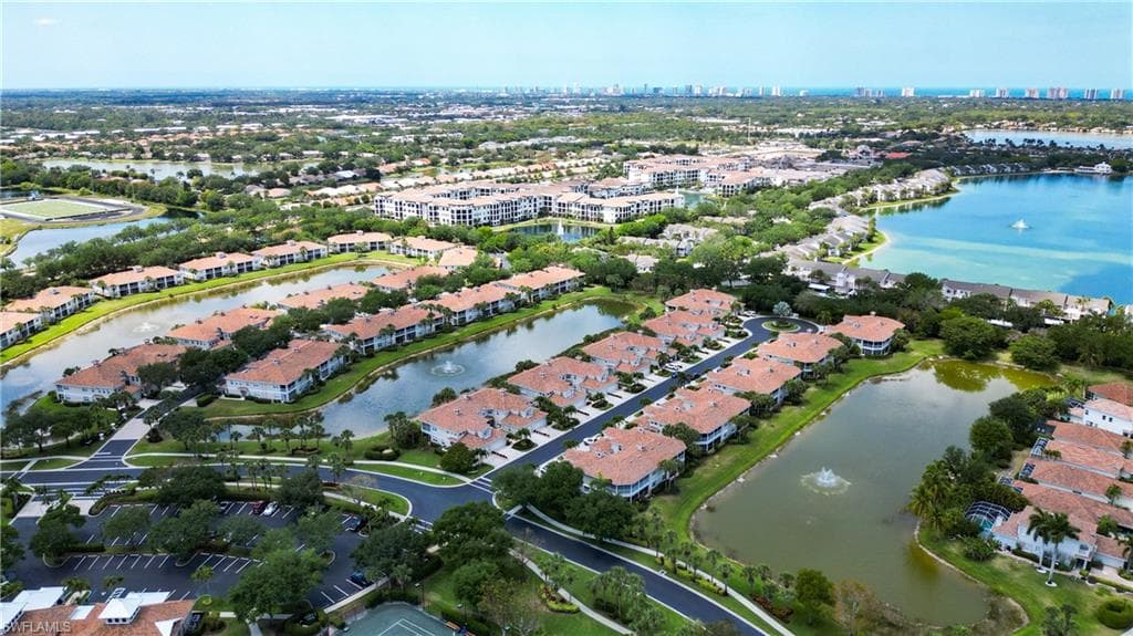 3077 Windsong CT # 704, NAPLES FL 34109-2