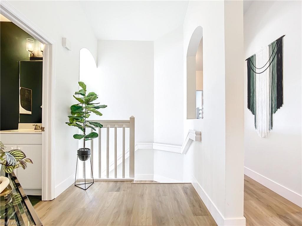 3077 Windsong CT # 704, NAPLES FL 34109-9