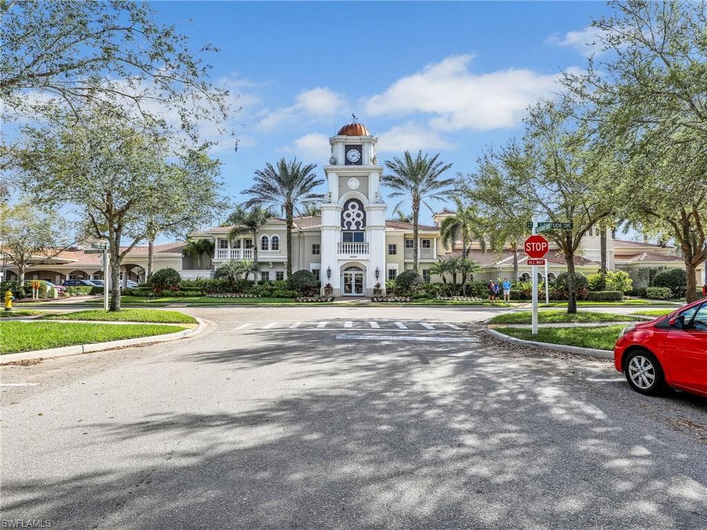 15100 Danios DR, BONITA SPRINGS FL 34135-40