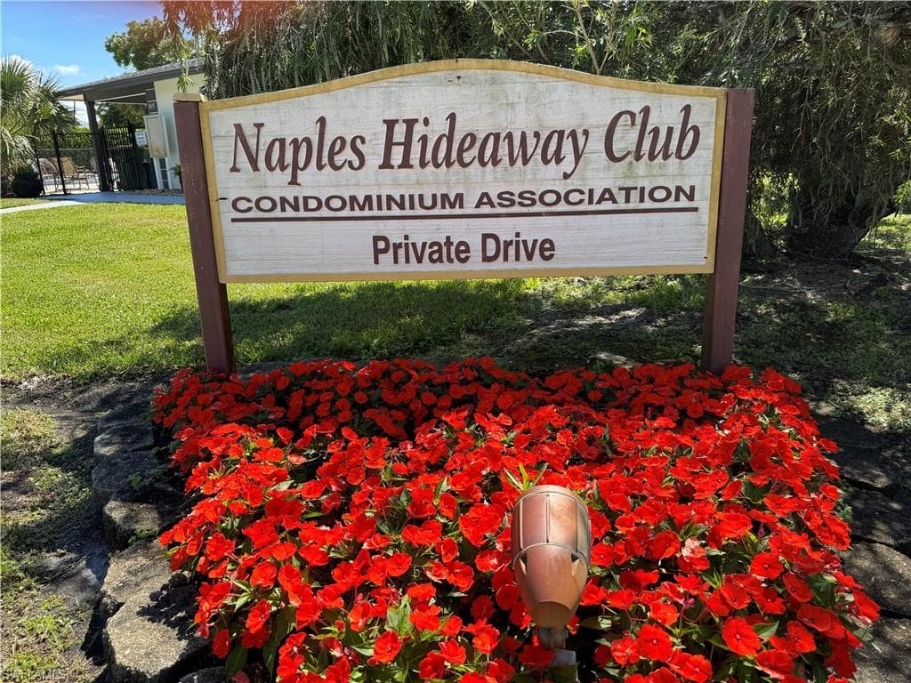 1101 Rosemary CT # 204, NAPLES FL 34103-27