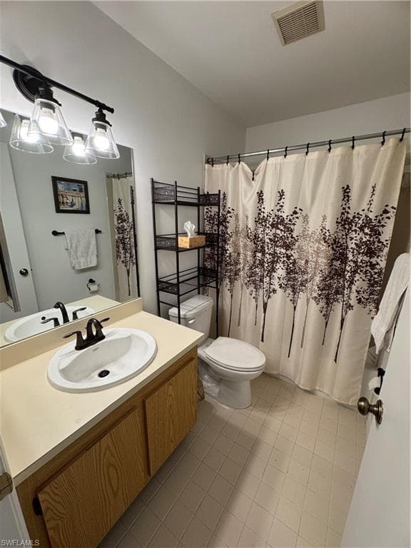 1101 Rosemary CT # 204, NAPLES FL 34103-23