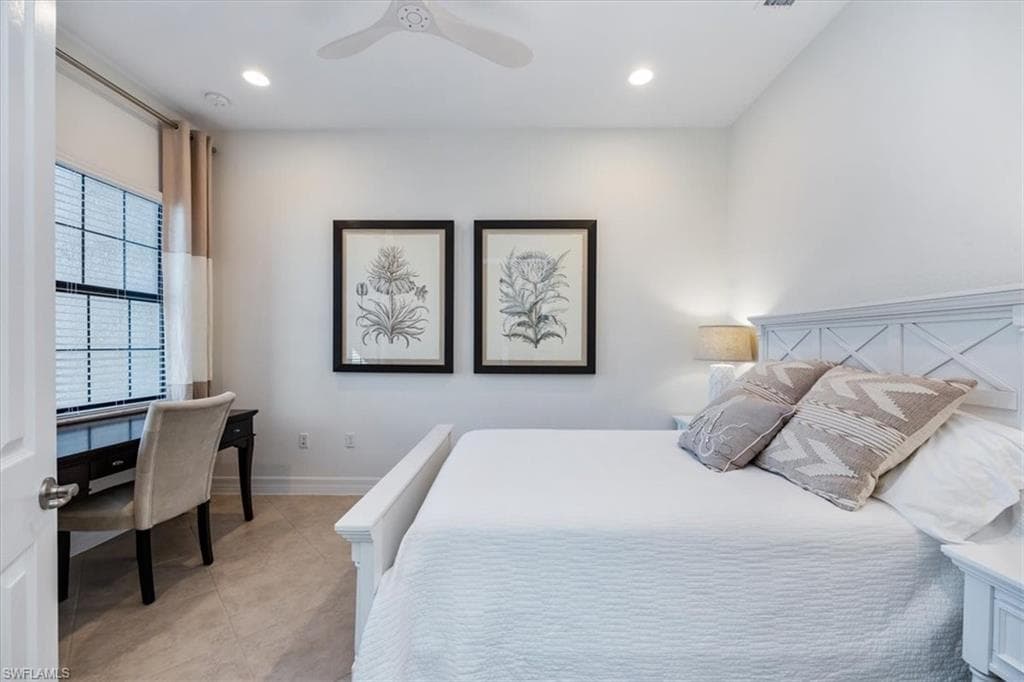 13459 Sumter LN, NAPLES FL 34109-16