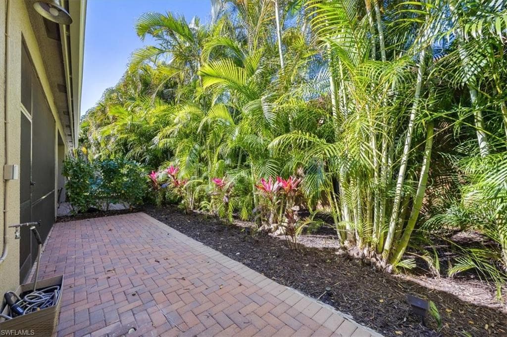 13459 Sumter LN, NAPLES FL 34109-21