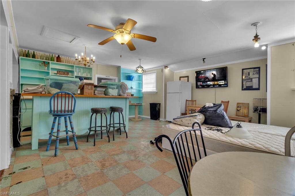 238 Mamie ST, CHOKOLOSKEE FL 34138-8