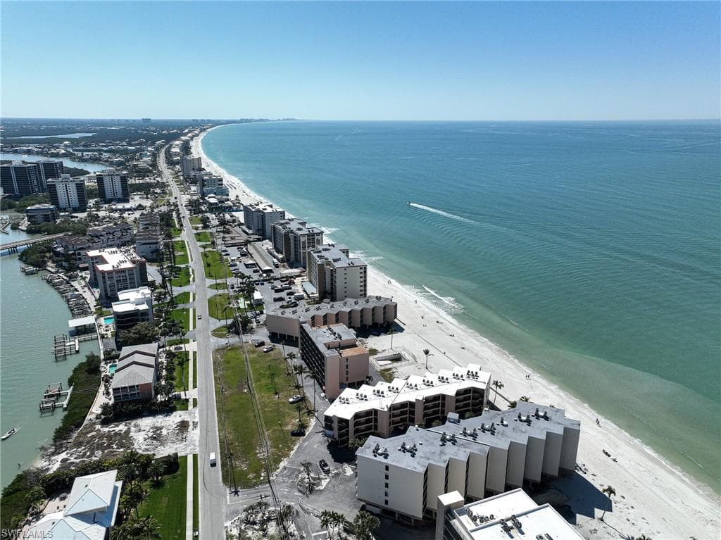 25830 Hickory BLVD # 309, BONITA SPRINGS FL 34134-15