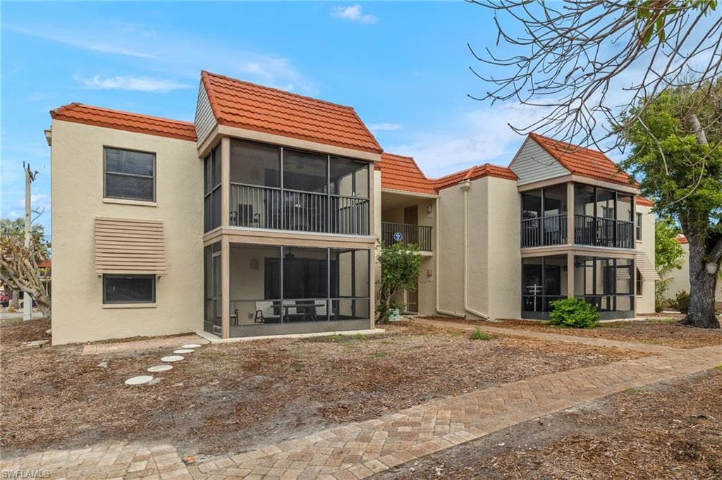 845 E Gulf DR # 232, SANIBEL FL 33957-2