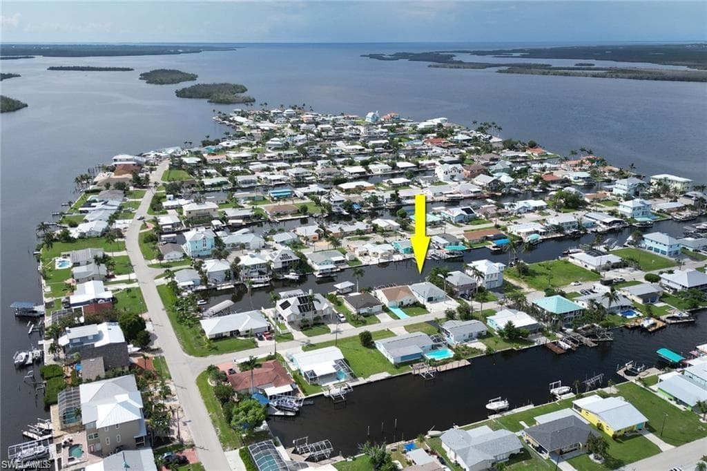 2686 Clyde ST, MATLACHA FL 33993-35