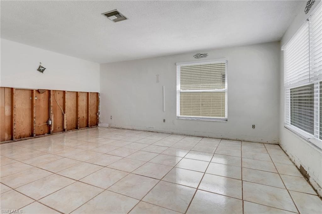 2686 Clyde ST, MATLACHA FL 33993-13