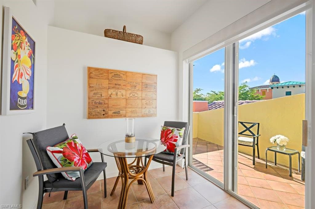 22300 Piazza Doria LN # 301, ESTERO FL 33928-20