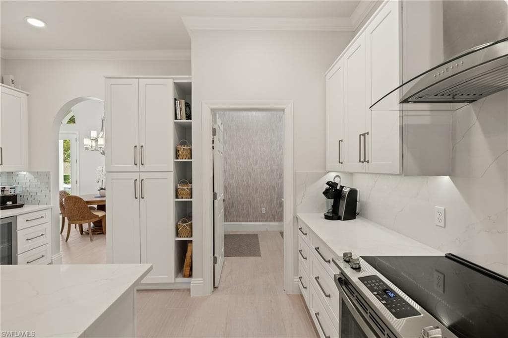 5614 Whispering Willow WAY, FORT MYERS FL 33908-4