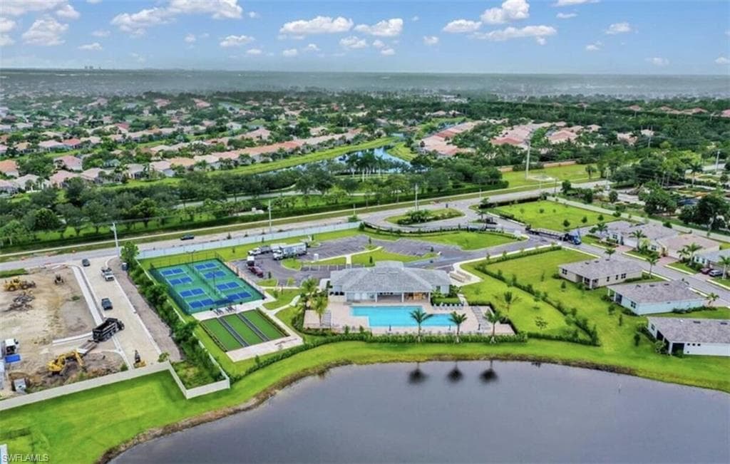 415 Polihale WAY, NAPLES FL 34114-32