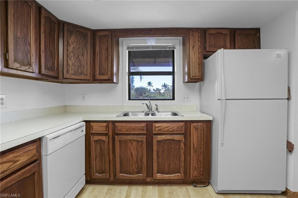 10022 Oxfordshire LN # 206, FORT MYERS FL 33908-11