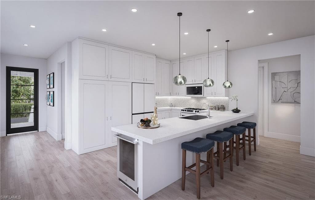 2432 Florida AVE, NAPLES FL 34112-2