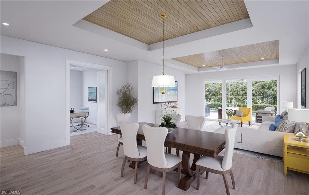 2432 Florida AVE, NAPLES FL 34112-4