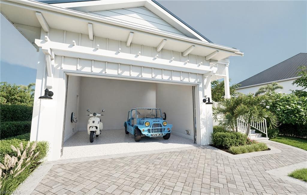 2432 Florida AVE, NAPLES FL 34112-14