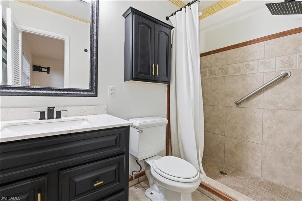 1621 SUNKIST, FORT MYERS FL 33905-17