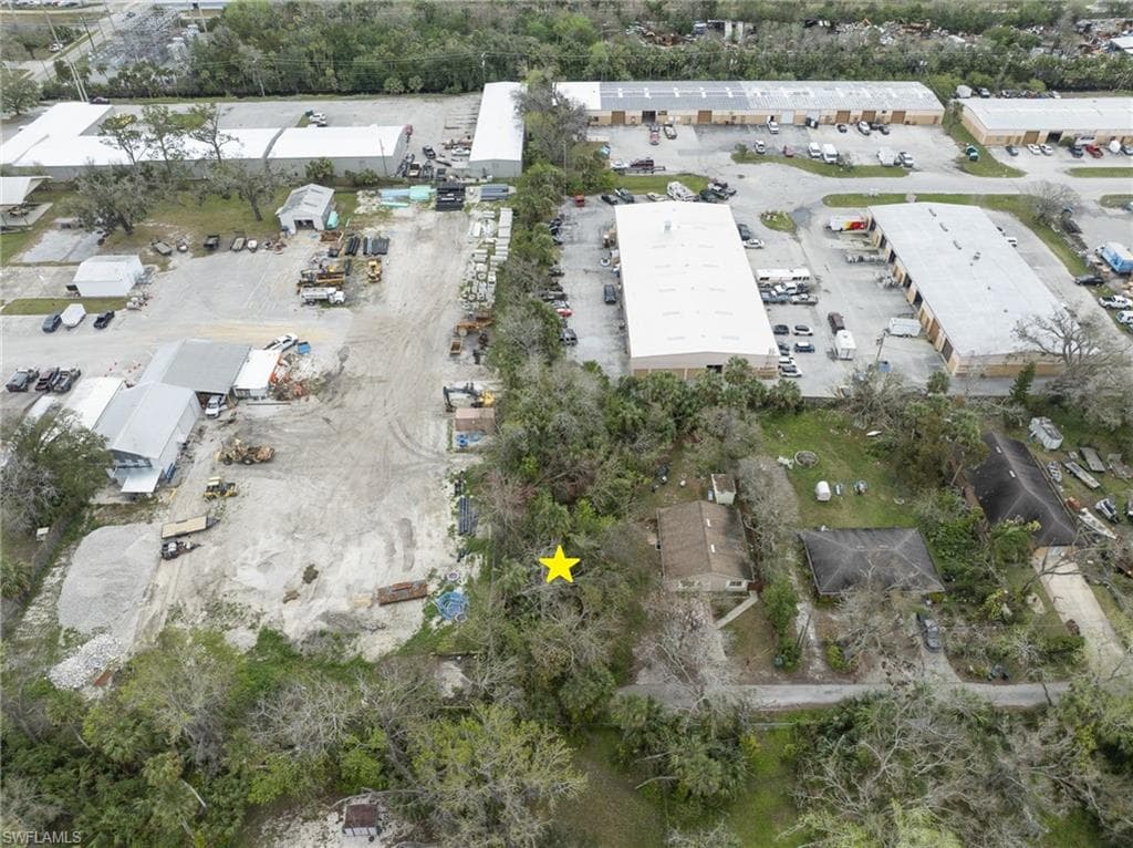 1137 Cave AVE, HOLLY HILL FL 32117-4