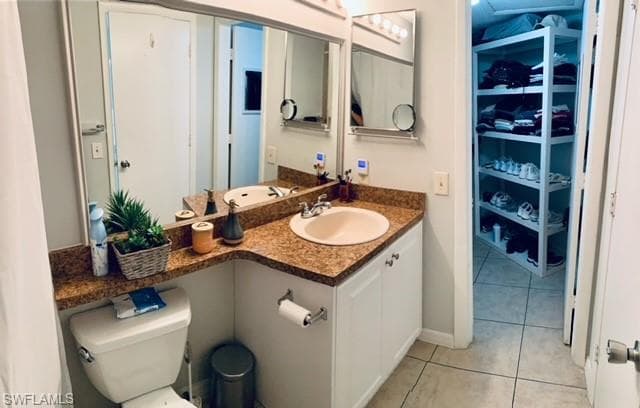 124 SANTA CLARA DR # 15, NAPLES FL 34104-21