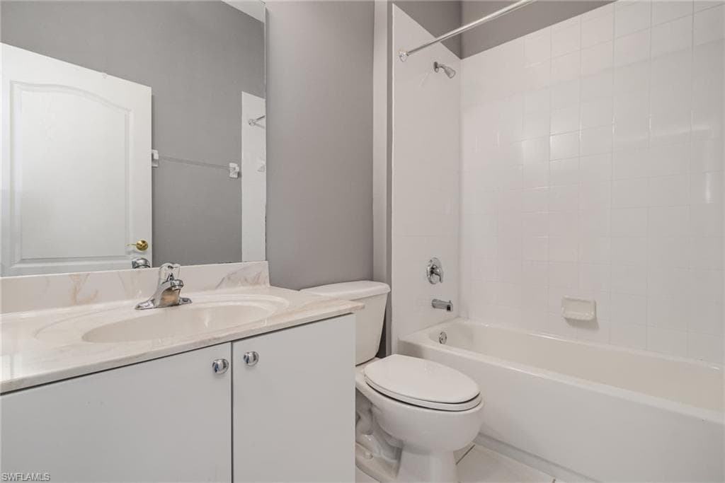 2684 Sunset Lake DR, CAPE CORAL FL 33909-14