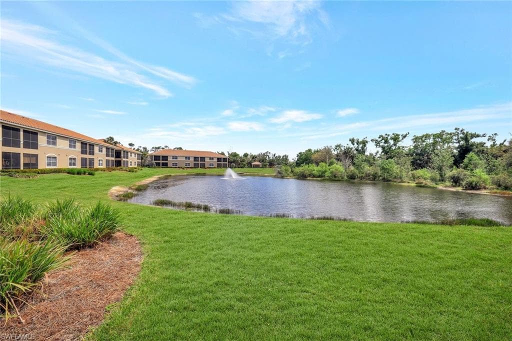 18911 Bay Woods Lake DR # 101, FORT MYERS FL 33908-32