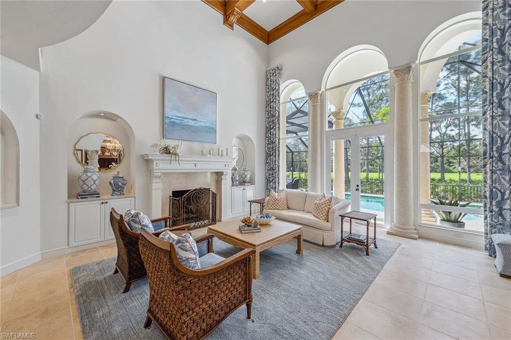 837 Barcarmil WAY, NAPLES FL 34110-6