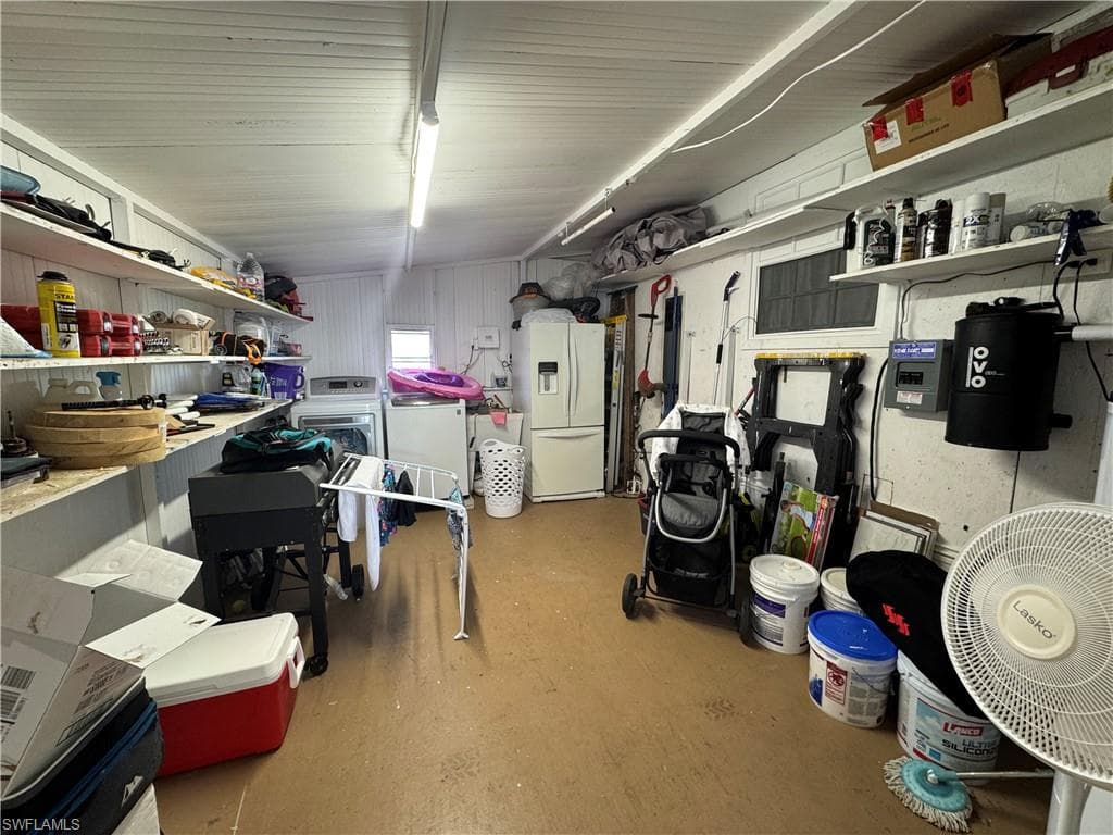 84 Enchanting BLVD, NAPLES FL 34112-21