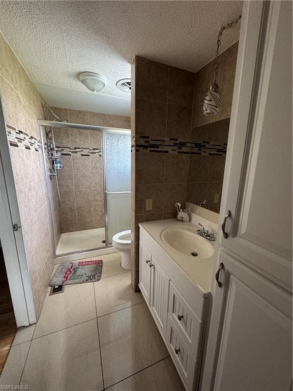 84 Enchanting BLVD, NAPLES FL 34112-8